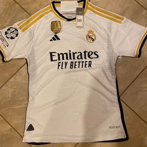 23/24 Real Madrid Home UCL 5 Bellingham Player Version